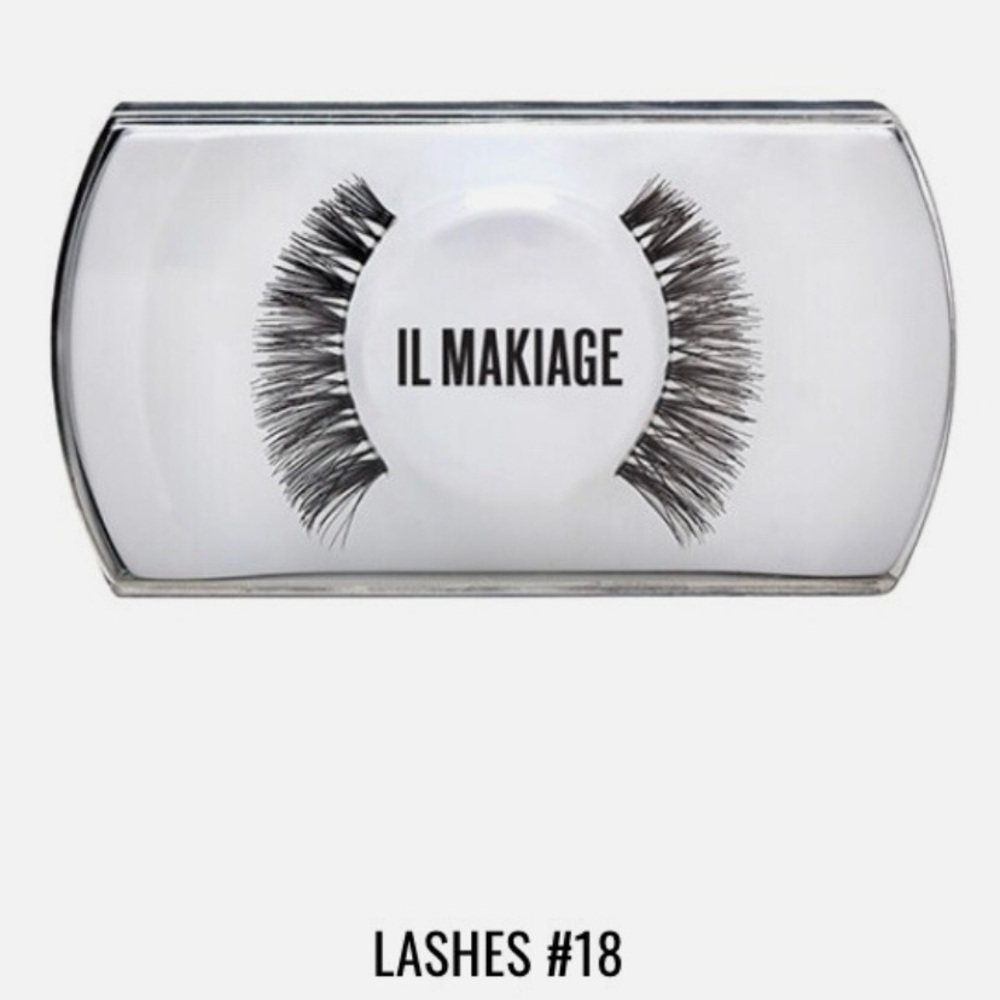 NIB IL MAKIAGE Black False Eyelashes #18